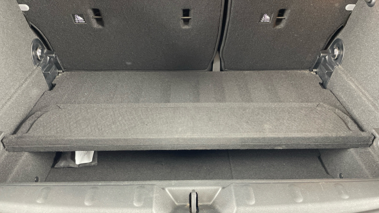 MINI Hatchback 1.5 Cooper Exclusive Premium 5dr Auto Petrol Hatchback